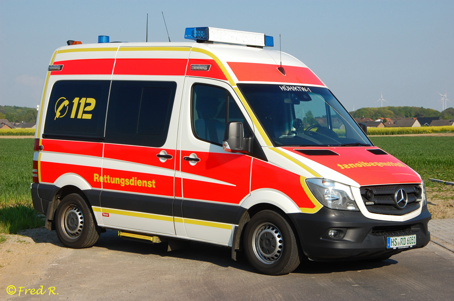 Rettung Geilenkirchen KTW-02